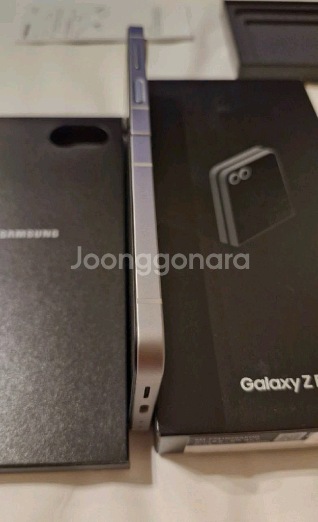 갤럭시 Z Flip6 풀박스 Z 플립6 공기계 액정신품--5