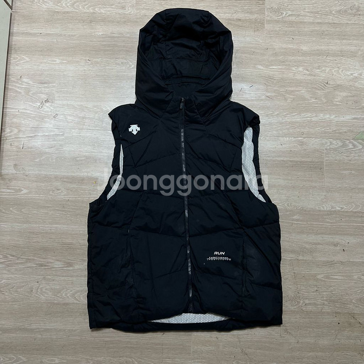 데상트 런 여성 덕다운 크롭후드 패딩 조끼 [블랙] 3XL/115--0