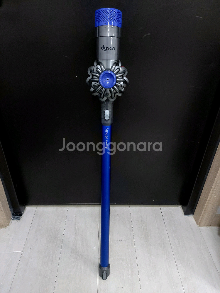 다이슨 v6 플로피 무선청소기--0