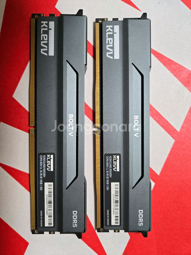 ESSENCORE KLEVV DDR5-6000 CL30 BOLT V 32GB(16Gx2)--0