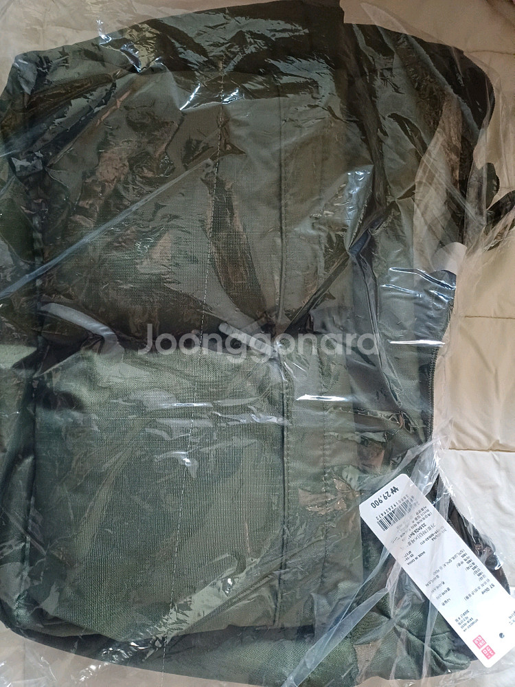 새제품)유니클로멀티포켓 숄더백--1