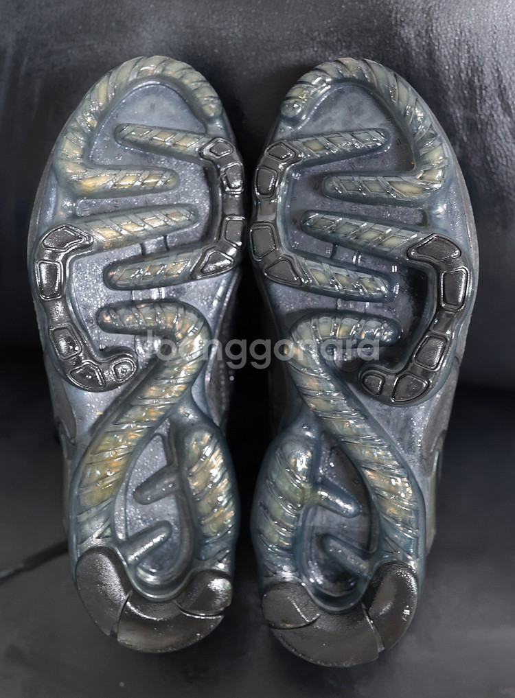 무광 블랙의 끝판왕 나이키 에어맥스 EVO--6