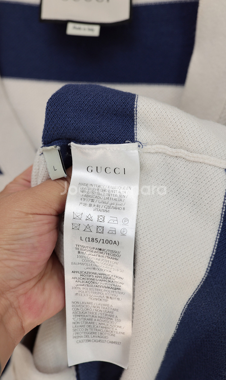 골드버튼 하나로 완성되는 구찌 클래식 카디건--4