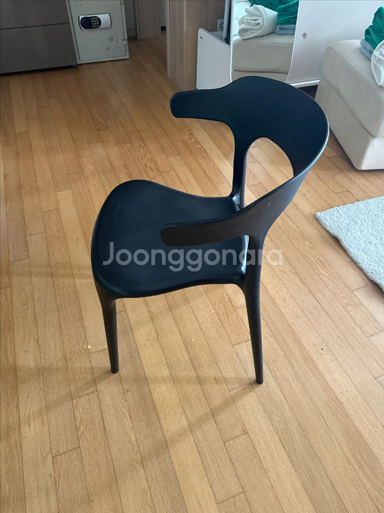모던 디자인 의자--1