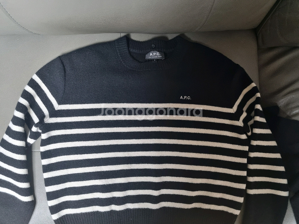 아페쎄 스트라이프 니트 스웨터--1