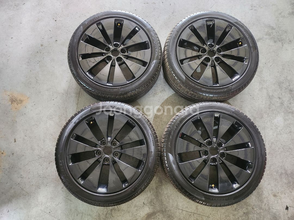 K5 18인치 불판휠 순정휠 블랙휠 중고휠타이어 팝니다--0