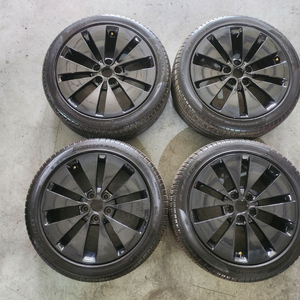 K5 18인치 불판휠 순정휠 블랙휠 중고휠타이어 팝니다