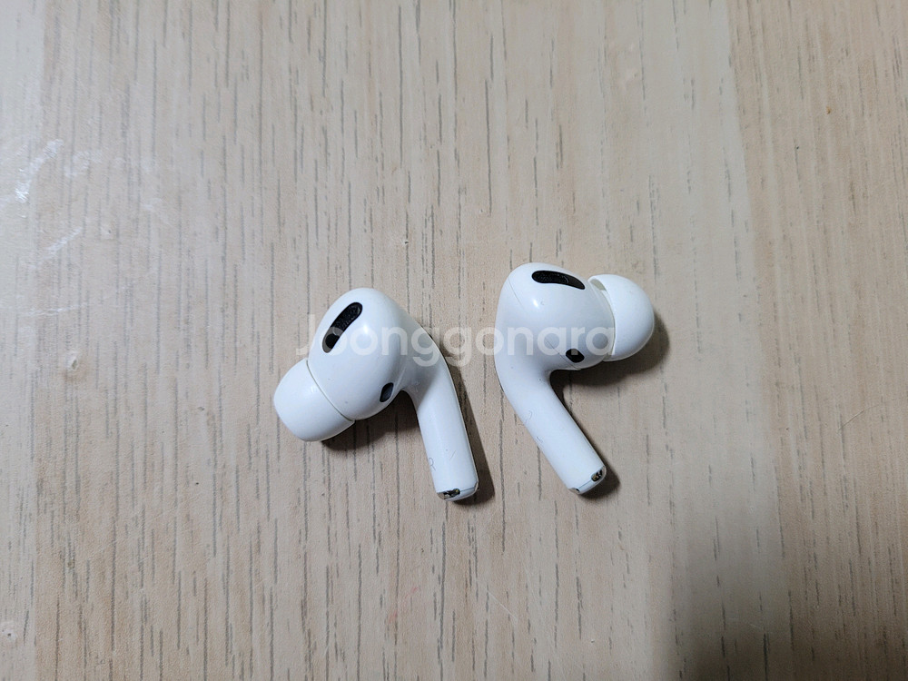 에어팟 프로 1세대--4