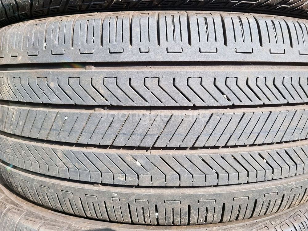 255 45 20 콘티넨탈 중고타이어1대분판매--4