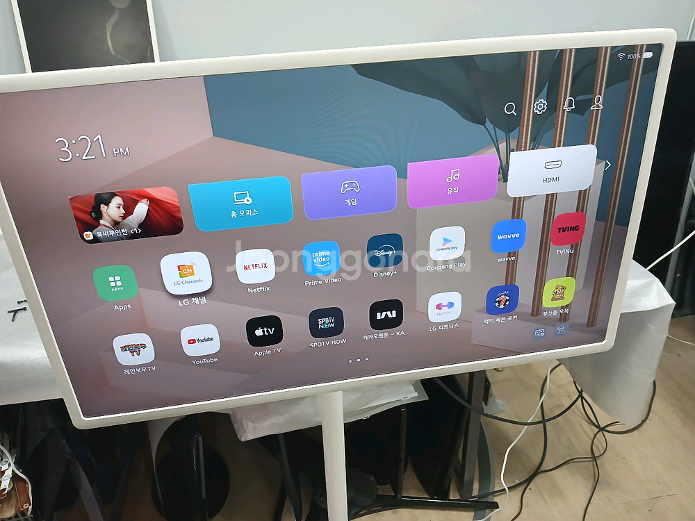 LG 스탠바이미 27ART10AKPL--1