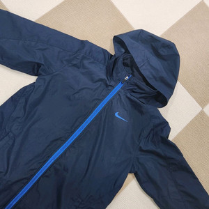 나이키 (안감 약기모) 바람막이 140 150 남아