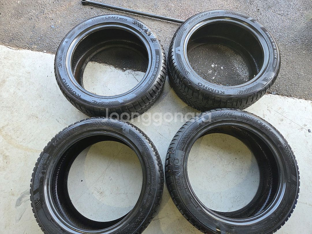 금호타이어 윈터크래프트 255 45 18.판매--0