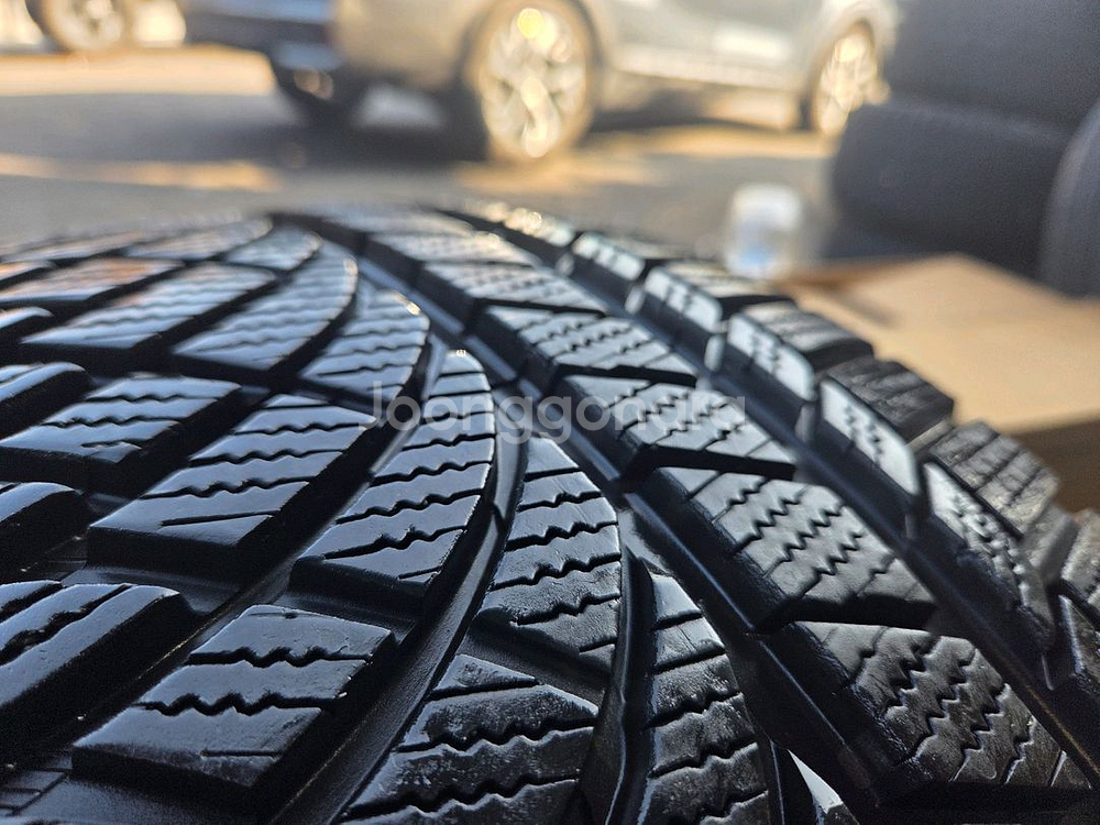 금호타이어 윈터크래프트 255 45 18.판매--4