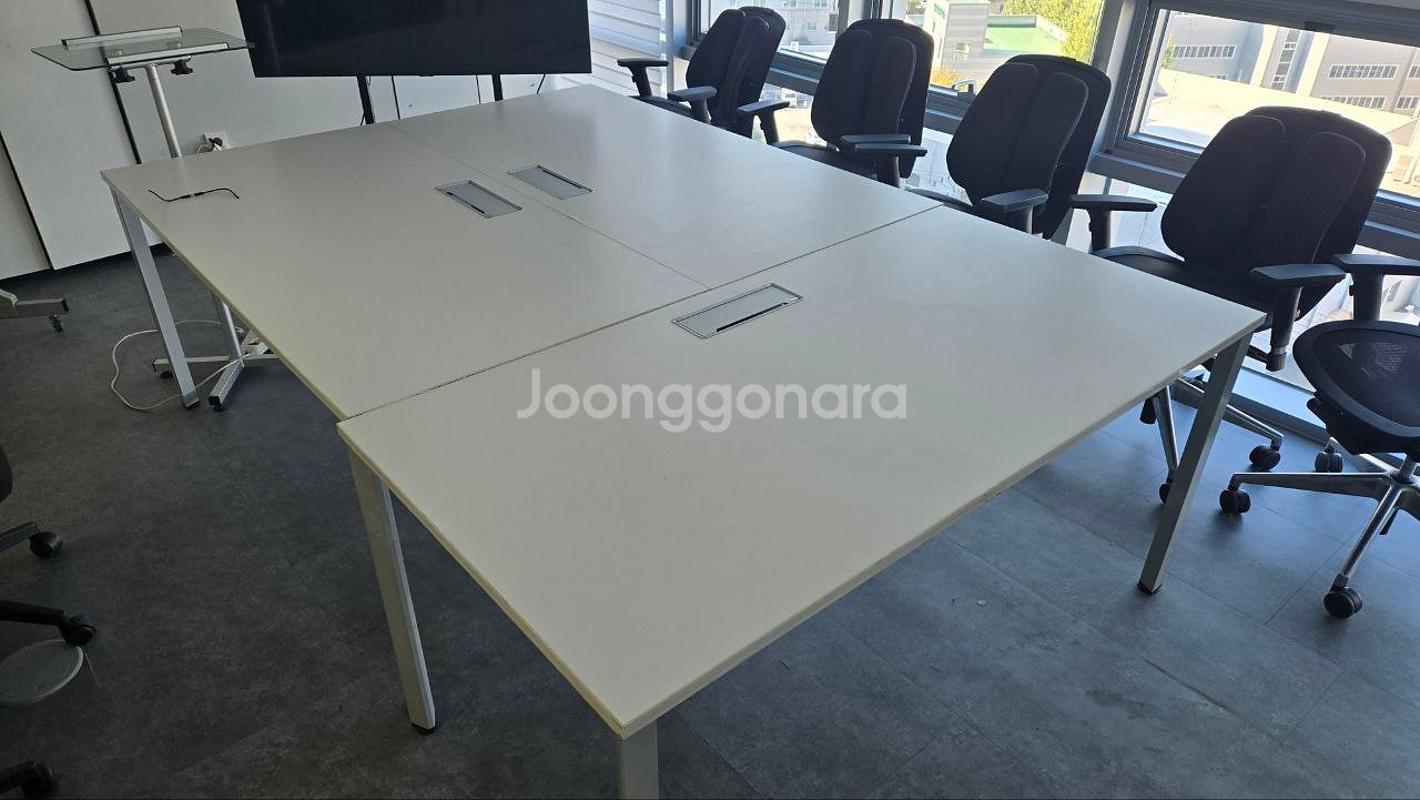 인체공학 오피스 체어 & 회의테이블 세트--2