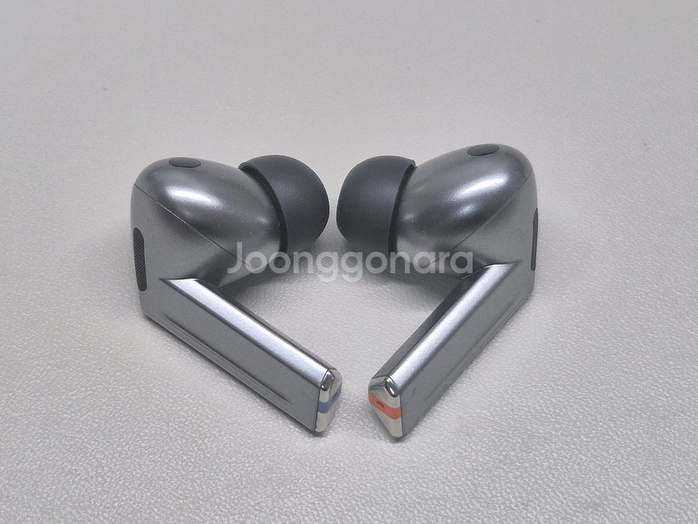 삼성갤럭시버즈3프로--3