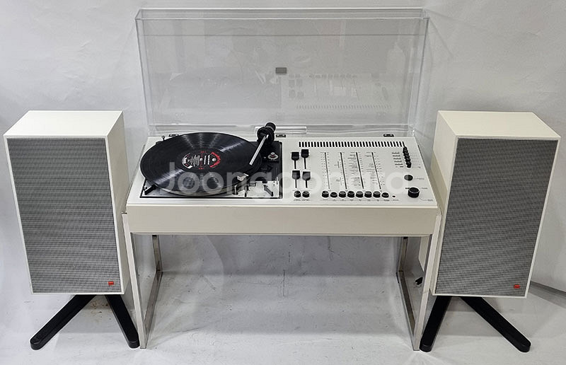 WEGA 3213 AM/FM 올인원 전축 + HECO 스피커--0