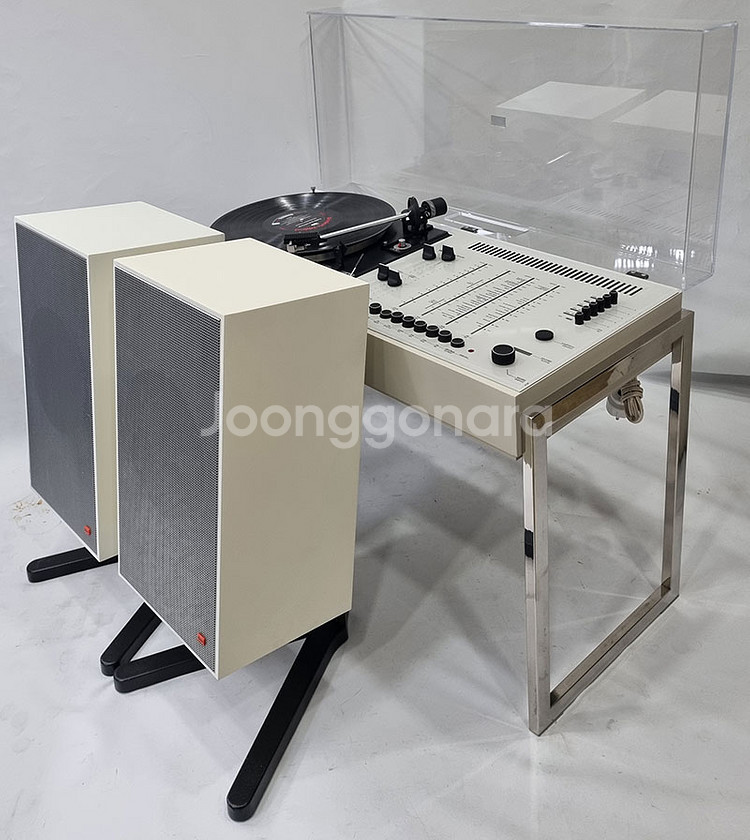 WEGA 3213 AM/FM 올인원 전축 + HECO 스피커--1