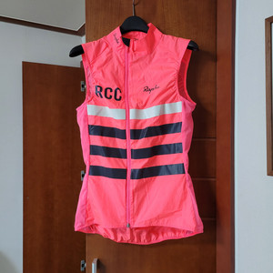 라파, 아소스 여성용 질레 다수