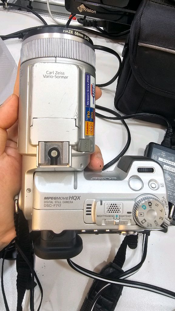 소니 dsc-f717 디지털카메라 레트로카메라 빈티지카메라 이미지