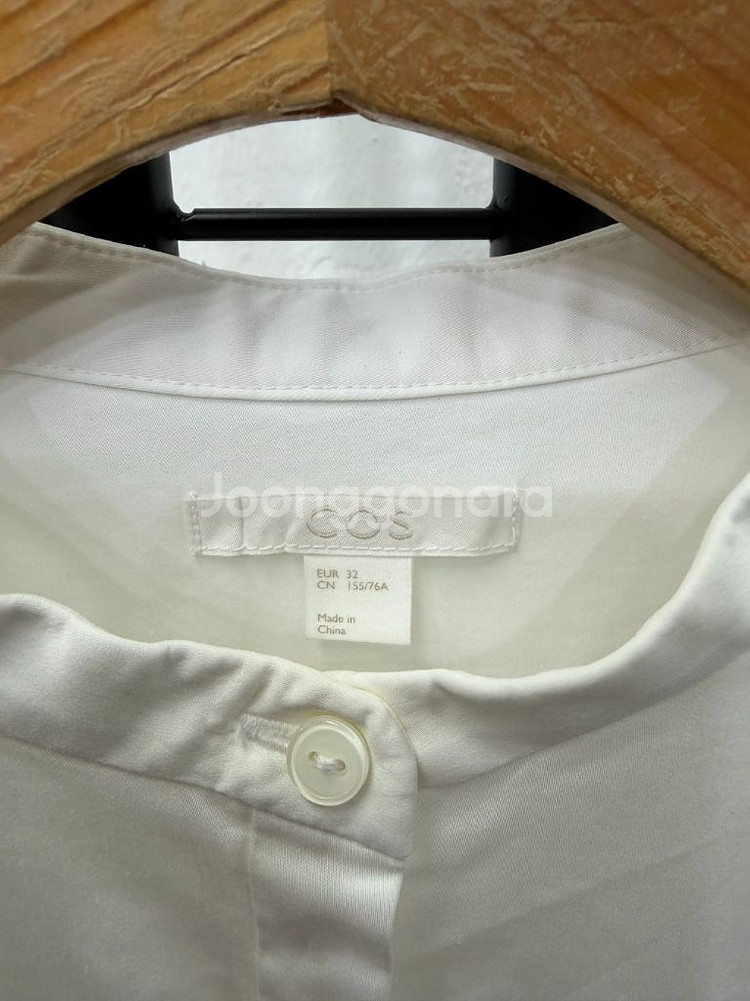 정품) COS 코스 여성 화이트 셔츠 블라우스 32--6