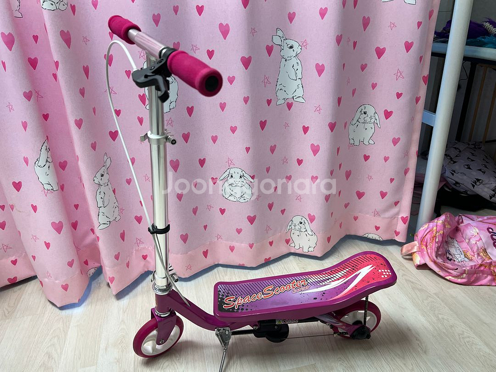 새제품) 스페이스 스쿠터 X360판매 (어린이킥보드,유아킥보드)--0