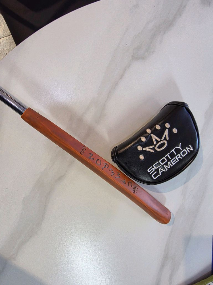 스카티카메론 데토퍼2 퍼터 이미지