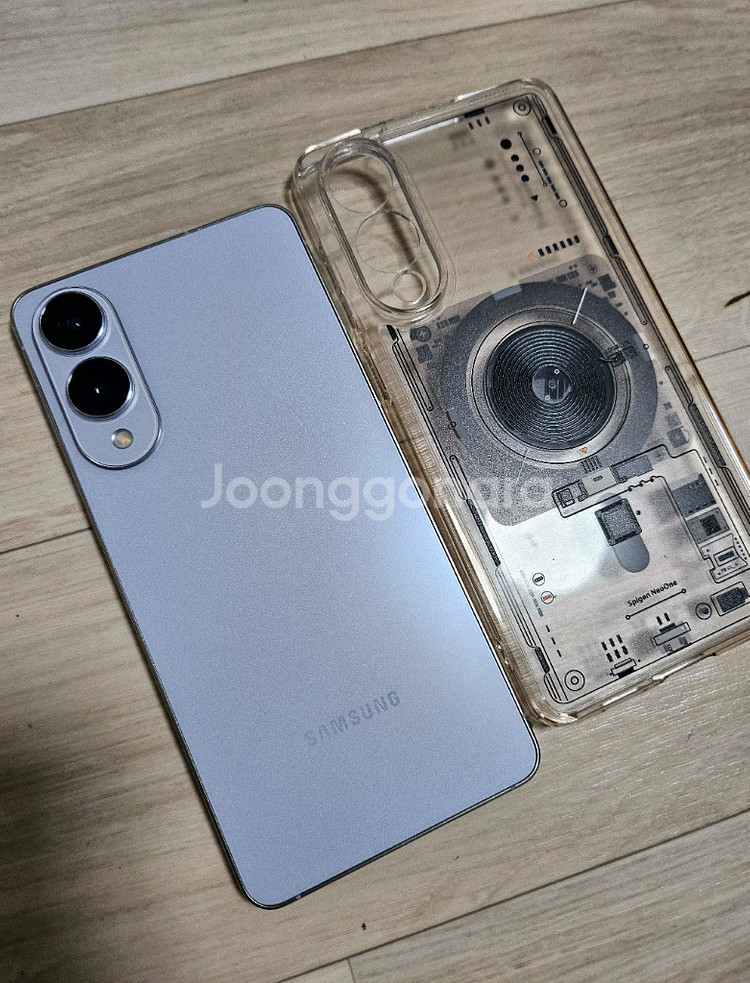 갤럭시S25엣지 256GB (10.18 올교체) 팝니다.--0