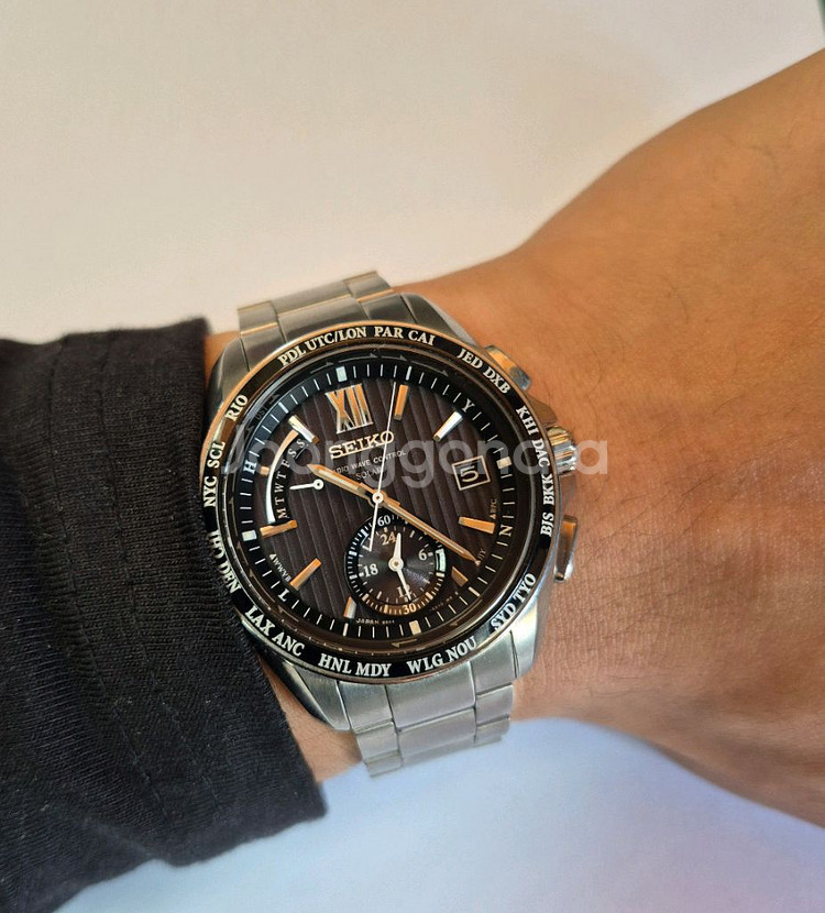 세이코 상위 브라이츠 SAGA145 전파수신 월드타임 시계 정리합니다.--0