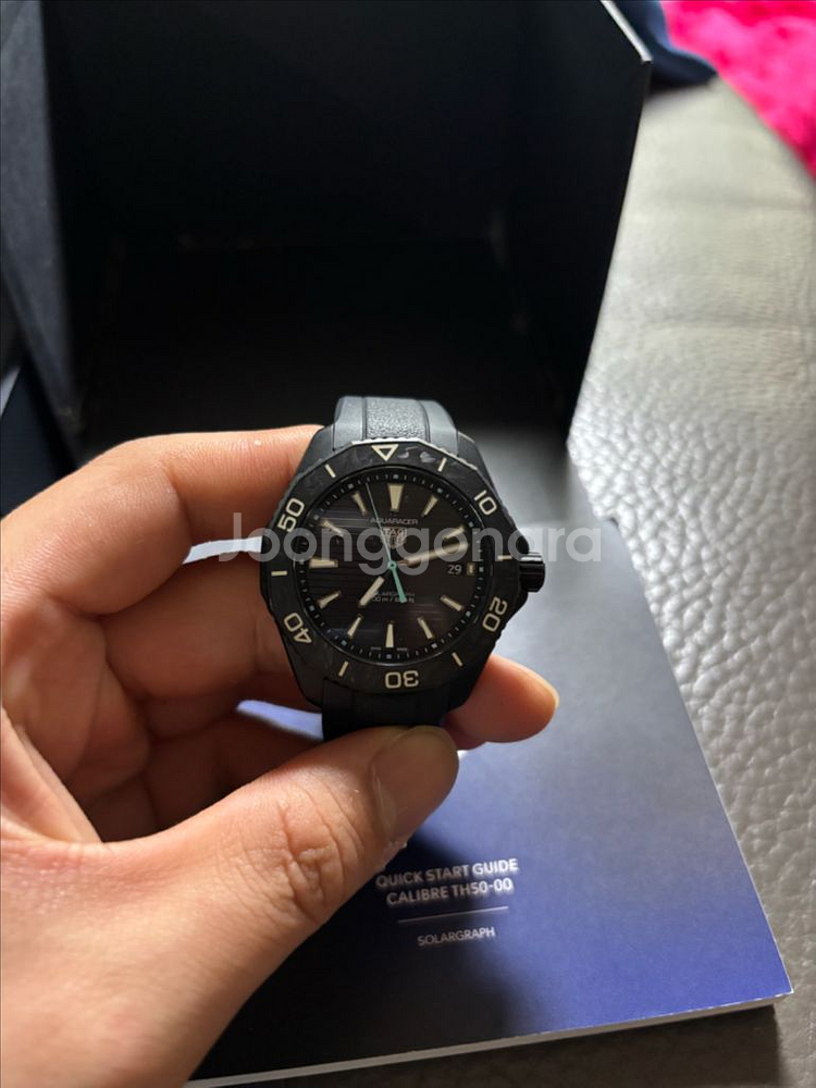 태그호이어 아쿠아레이서 솔라그래프 40mm--1