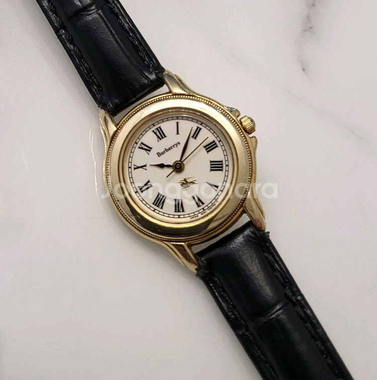 버버리 여성 금방 가죽 손목 시계 여자 팔찌--3