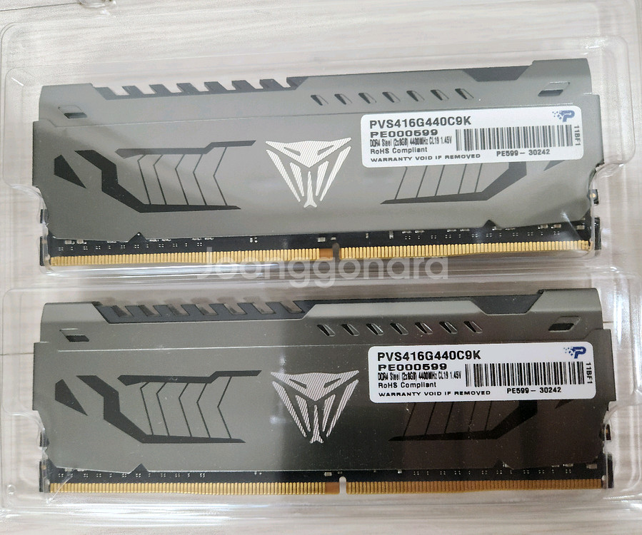 VIPER STEEL 8GB x 2 DDR4 PC4-35200 4400MHz 오버클럭램--1
