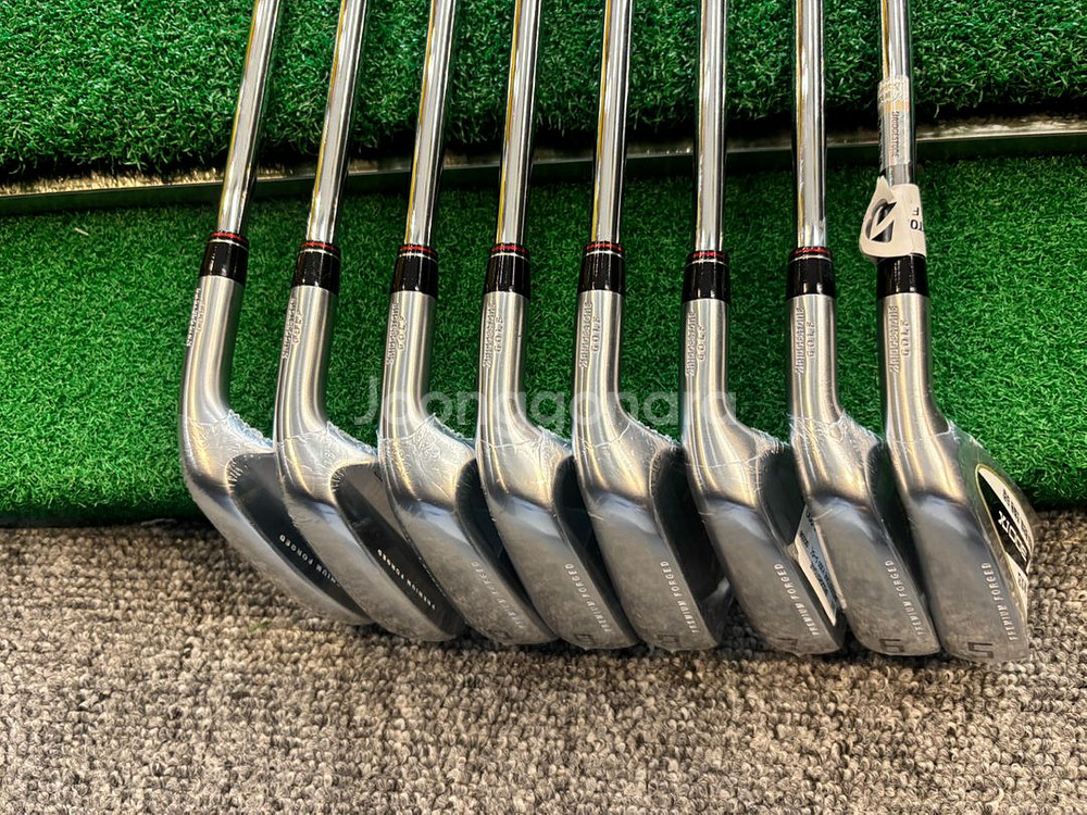 V300 9 아이언세트(신품) 샤프트 NS PRO 950 S--1