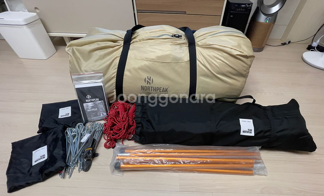 노스피크 퍼시픽오션 EX 샌드 색상 텐트 그리운드시트[방수포] + 프론트월 + 전용폴대) 상태 좋은 제품 팔아요@--0