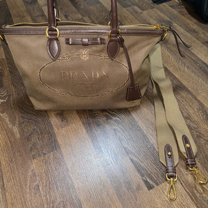 정품)거의새제품))프라다 자카드 2way 토트백 숄더백 1BA104