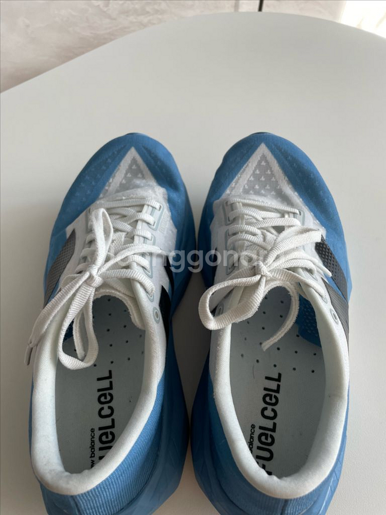 뉴발란스 퓨얼셀 레벨v4 250--1