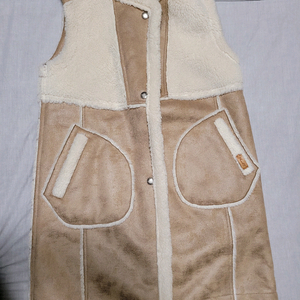 썰스데이아일랜드 스웨이드 베스트