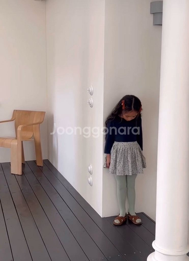 소예 티셔츠스커트 사이즈m--1