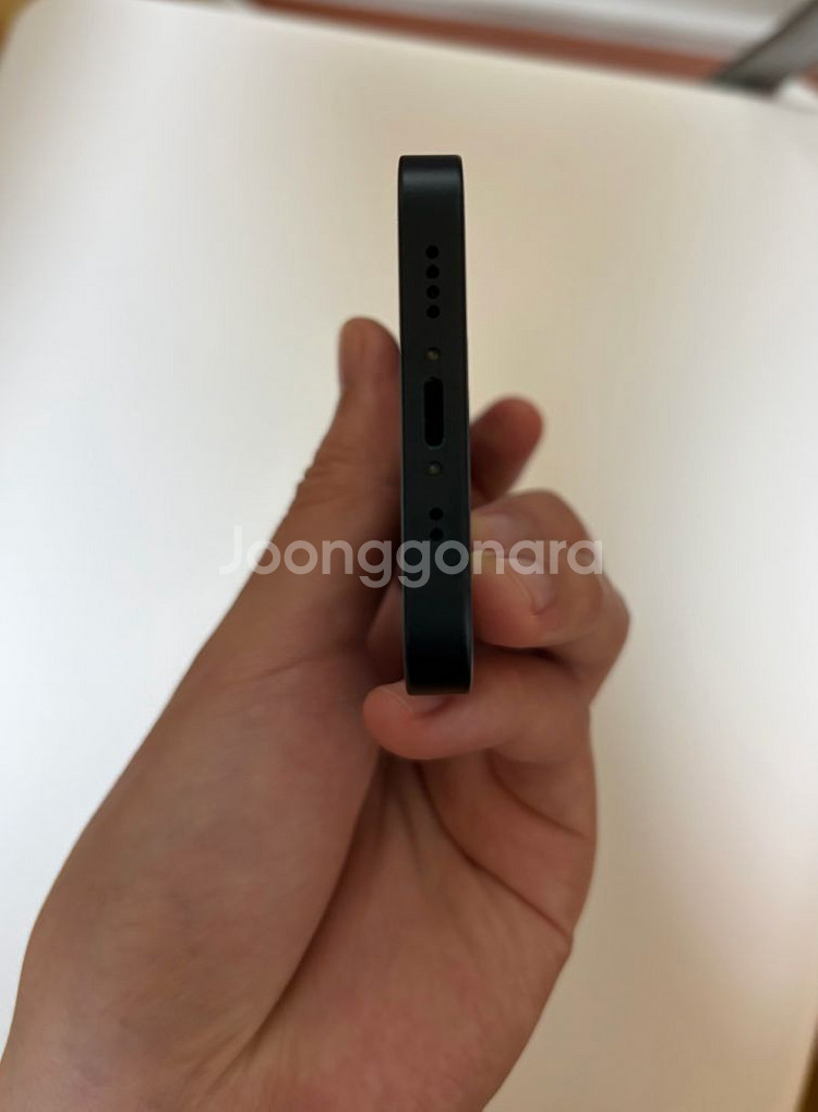 아이폰 13 미니 미드나이트 128g 리퍼폰 팝니다--7