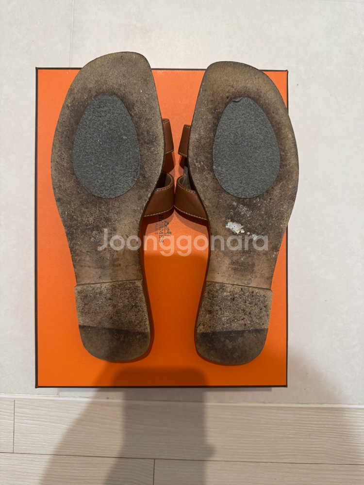 에르메스 오란 슬리퍼 브라운 37.5 240--1
