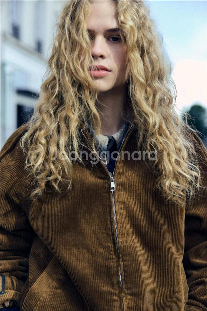 ZARA자라 코듀로이 버클 봄버 자켓--2