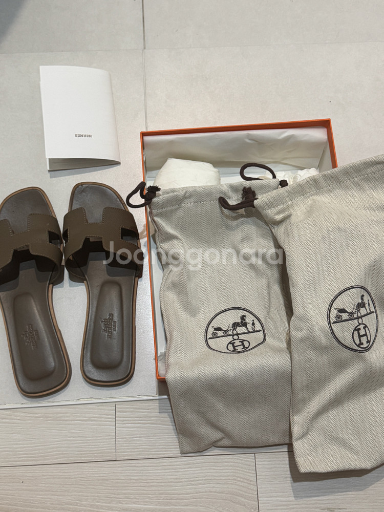 에르메스 오란 슬리퍼 에토프 풀박 38 (240-245)--0