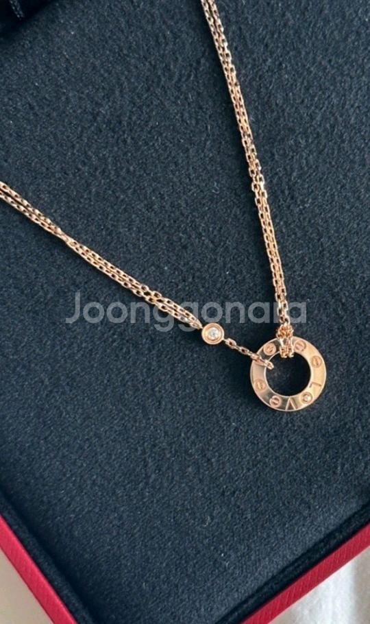 Cartier Love 다이아 목걸이--1