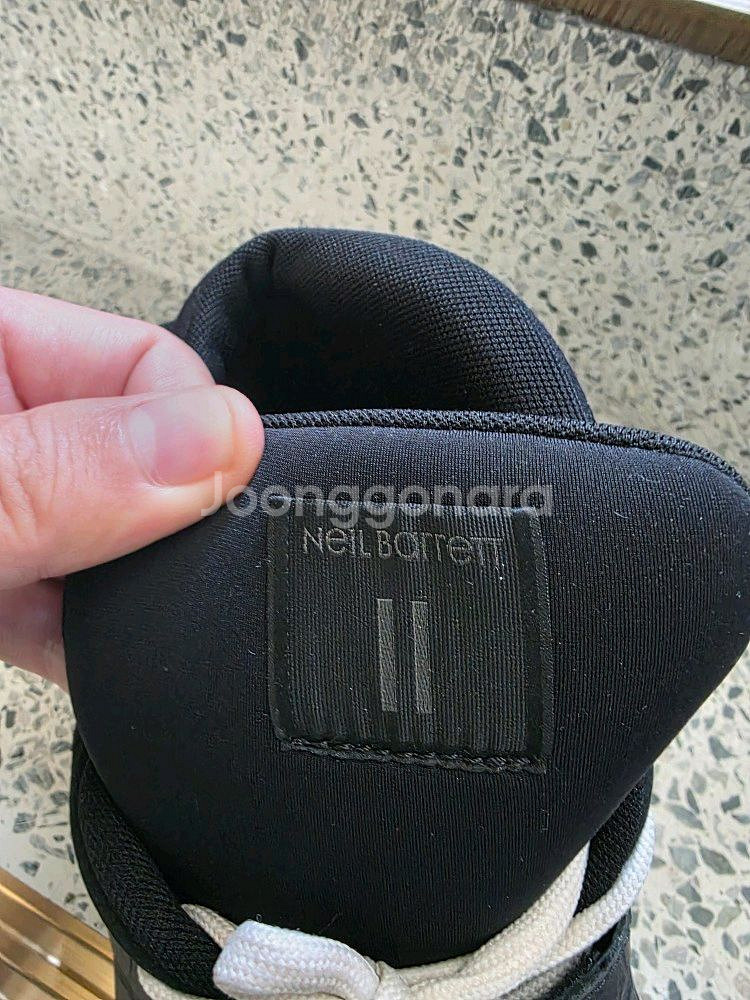 닐바렛 블랙 가죽 반탑 스니커즈 팝니다 구두 로퍼--4