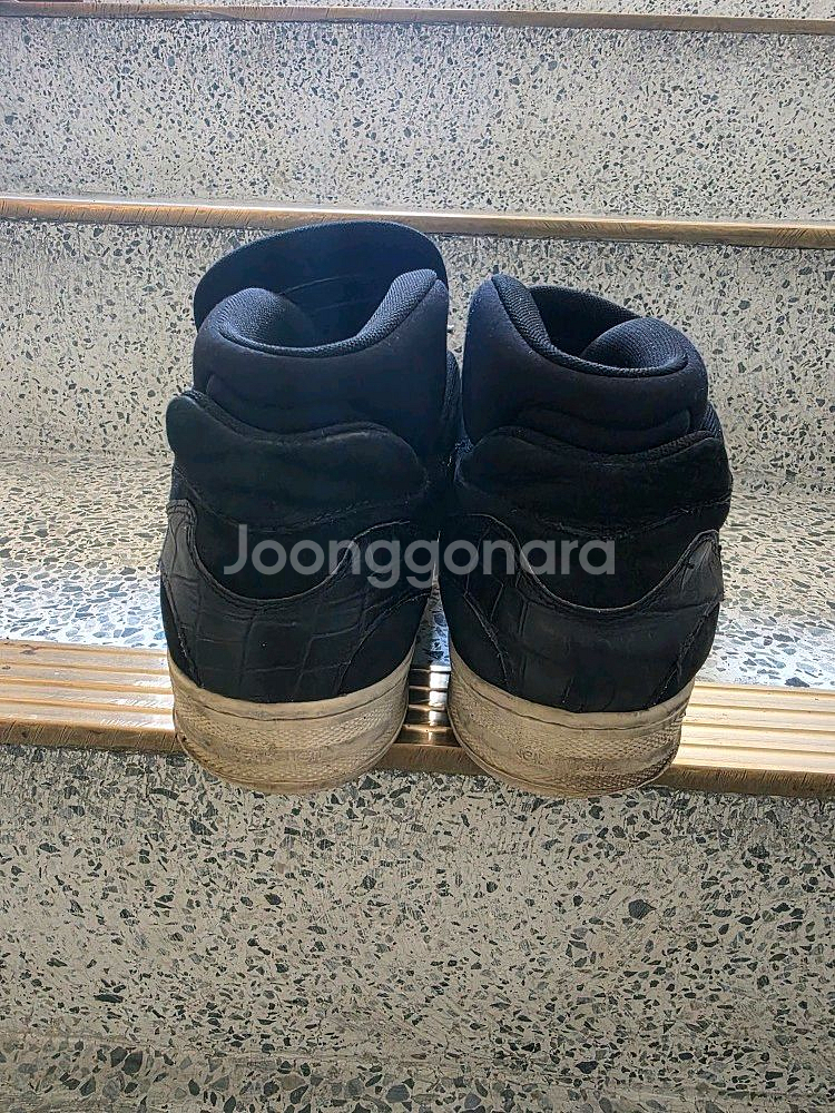 닐바렛 블랙 가죽 반탑 스니커즈 팝니다 구두 로퍼--3