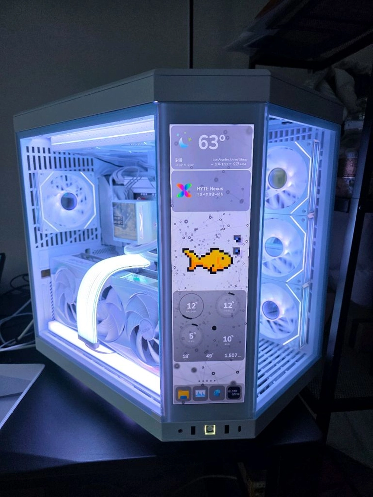 라이젠7 9800X3D RTX5090 마스터 어항PC 이미지