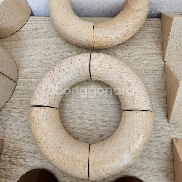 ((리뉴얼모델 상태좋음)) 키즈스콜레 크리에이티브7 원목자석블럭--7