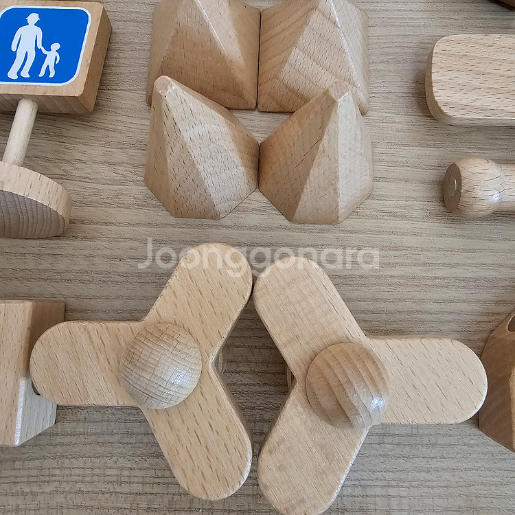 ((리뉴얼모델 상태좋음)) 키즈스콜레 크리에이티브7 원목자석블럭--9