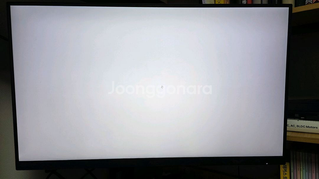 알파스캔 AOC Q27G4 27인치 QHD 모니터--2