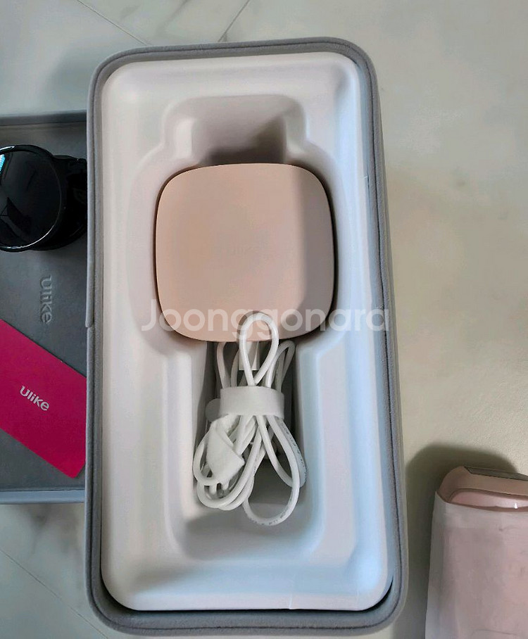 유라이크 사파이어 쿨링 레이저 제모기 판매합니다--2