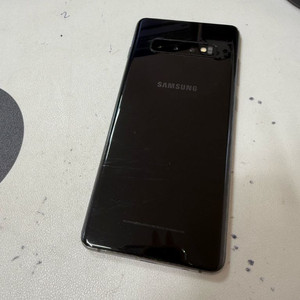 갤럭시s10플러스 자급제 아주 깔끔해요